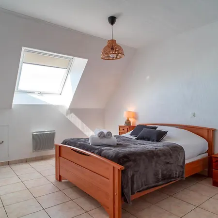 Kerhelle - Maison Familiale A *